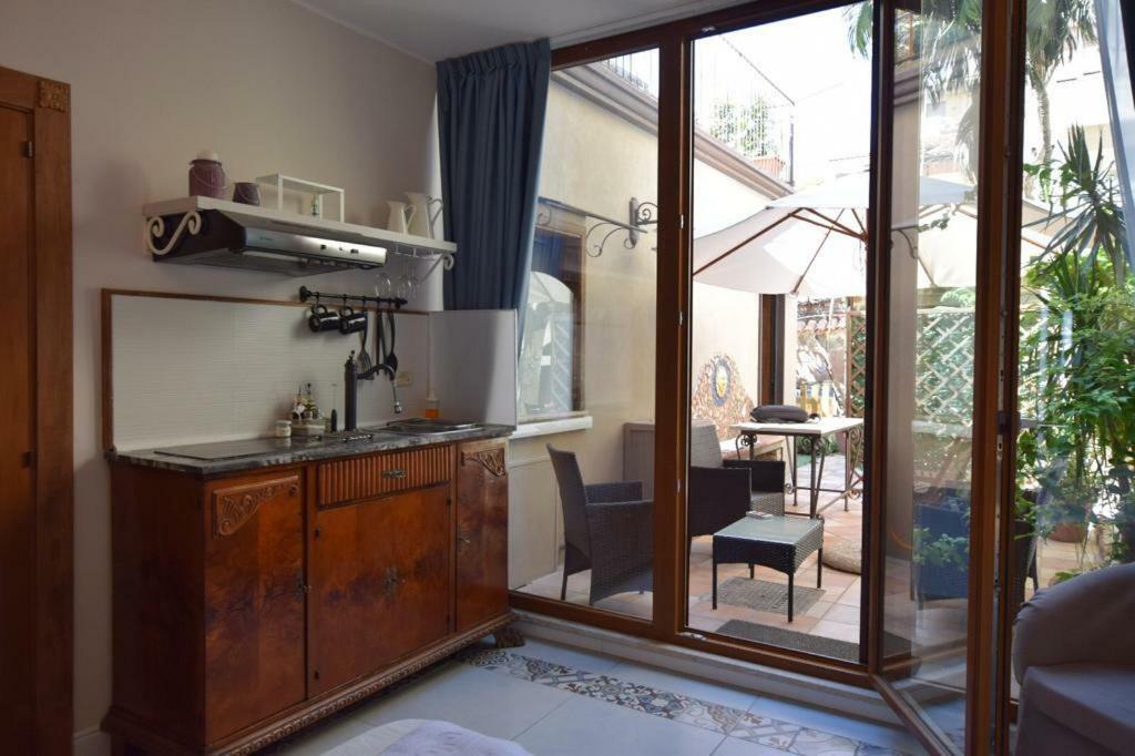 Gabri Holiday House CTA Exterior foto
