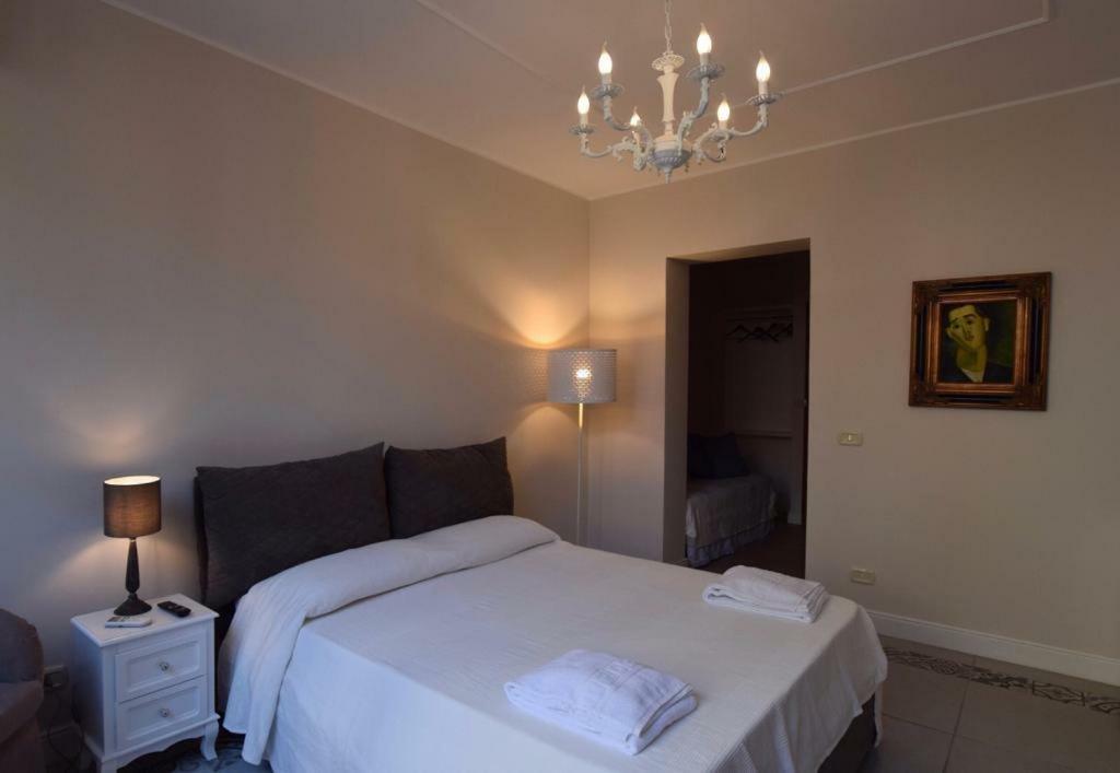 Gabri Holiday House CTA Exterior foto